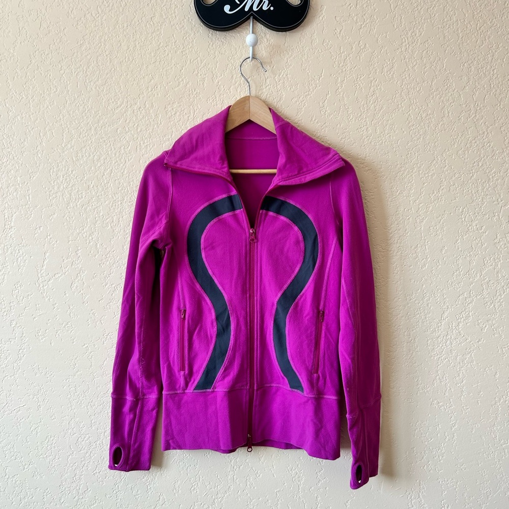 Lululemon Zippered Workout Jacket Size 6 - Picture 2 of 7